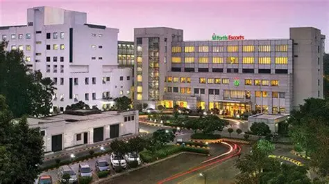 Fortis Cancer Institute Defence Colony